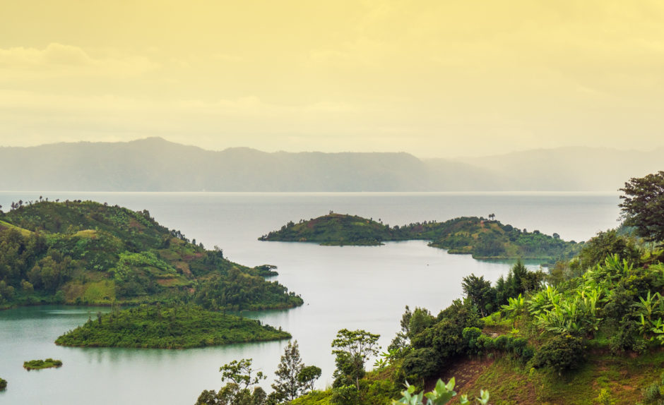 Lake Kivu in Rwanda - Jungle and Ocean safaris in Africa